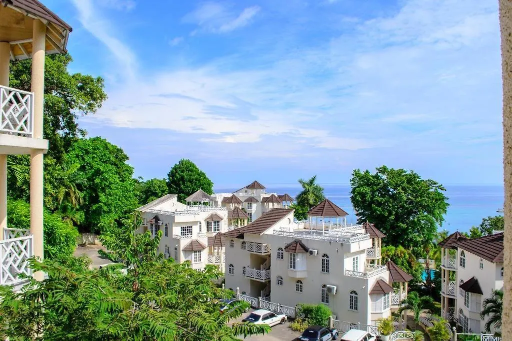 Sky Castles Apt H6 Ocho Rios 0*,