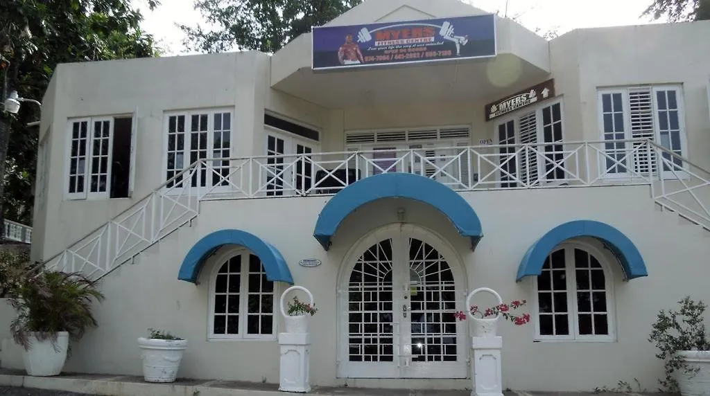 Sky Castles Apt H6 Ocho Rios